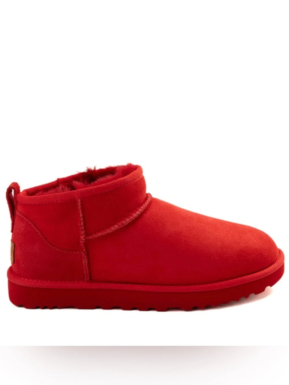 UGG | ✨NEW✨ Classic Ultra Mini in Ribbon Red